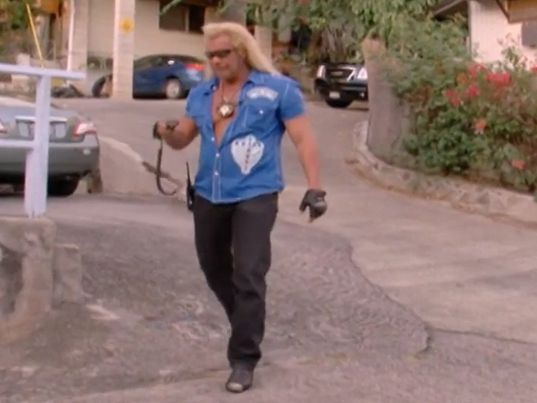 Dog The Bounty Hunter - Bus Stop Bruiser