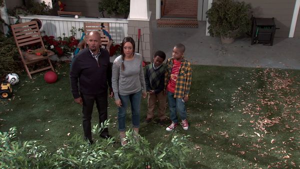 Instant Mom - Un huevo sería lo mismo con otro nombre