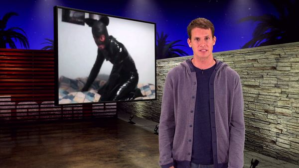Tosh.0 - Scarlet Takes a Tumble
