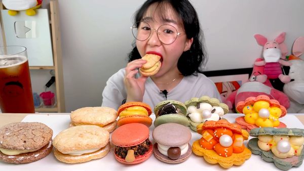 Cossert's Mukbang - Medley de Sobremesas da Cossert