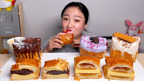 Cossert's Mukbang - Delícia de Tortas e Donuts da Cossert