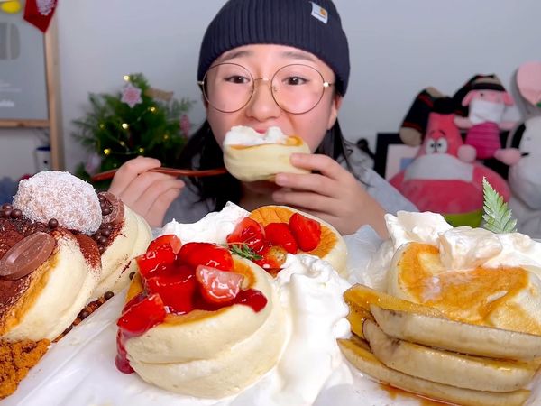 Cossert's Mukbang - Choux e Doces da Cossert