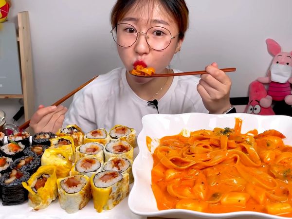 Cossert's Mukbang - Sortimento Saboroso da Cossert