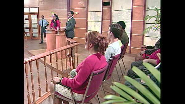 Sala de parejas - 30 años no son nada; Rol de madre; Amenaza de muerte