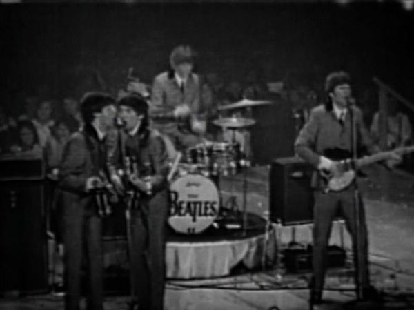 The Beatles: A Long and Winding Road - There Are Places I Remember (1940-1958)