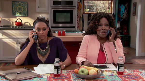 Instant Mom - Dulces 16 accidentados