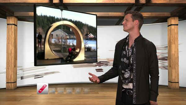 Tosh.0 - MMA Girl Chokes Out Guy