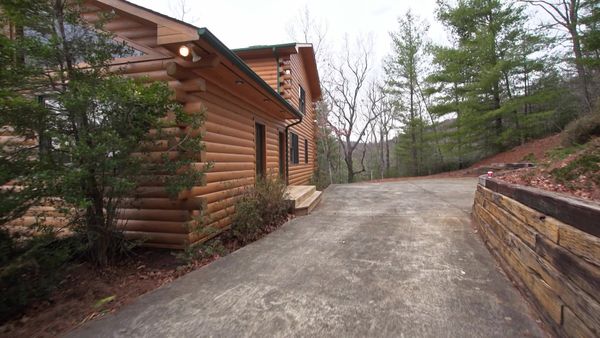 Mountain Life - Search for a North Georgia Mountain Home