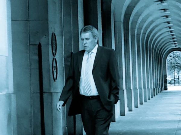 Conmen Case Files - Robert Hyams – The Suspect Scientist