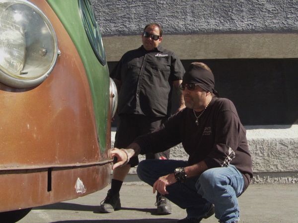 Counting Cars - Van Haulin