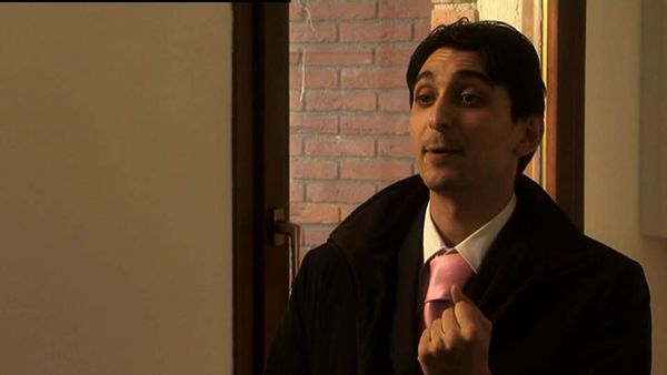 I soliti idioti - L'agente immobiliare