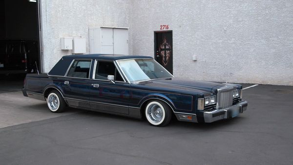 Counting Cars - Low Riding Lincoln