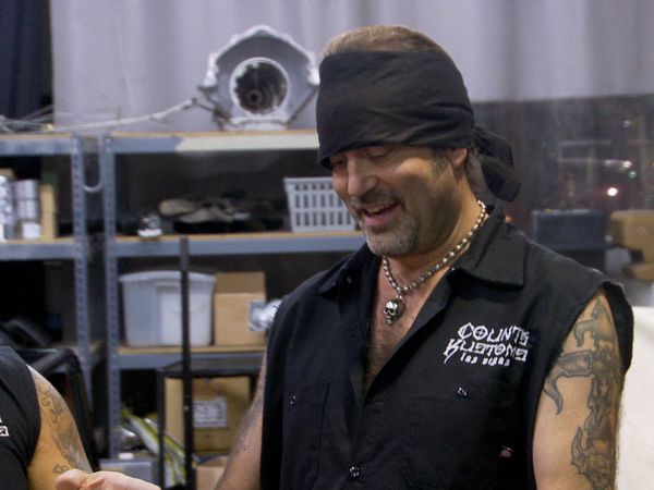 Counting Cars - Electric Ride