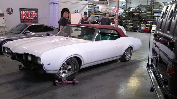 Counting Cars - The Coolest Cutlass