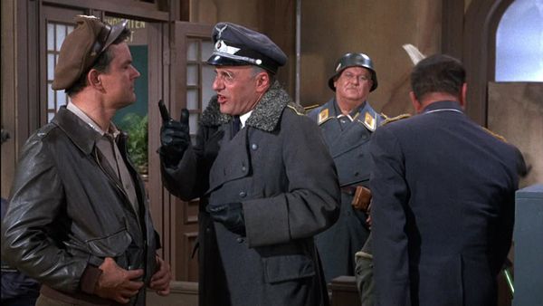 Hogan's Heroes - Color the Luftwaffe Red