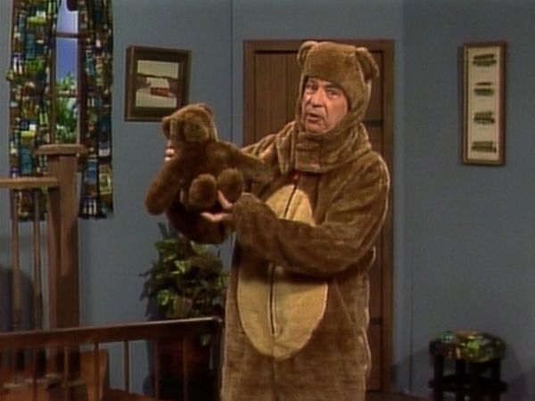 Mister Rogers' Neighborhood - How Stuffed Bears Are Made