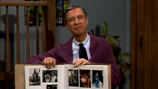 Mister Rogers' Neighborhood - Vist to the Aviary