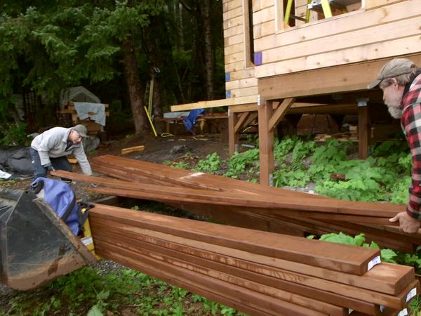 Building Alaska - Lost in Logs