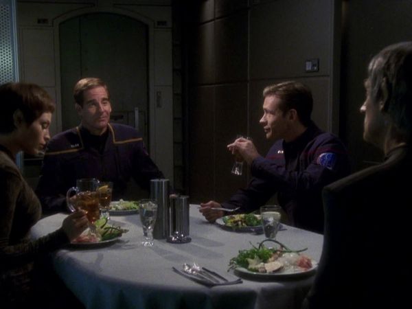 Star Trek: Enterprise - Breaking The Ice
