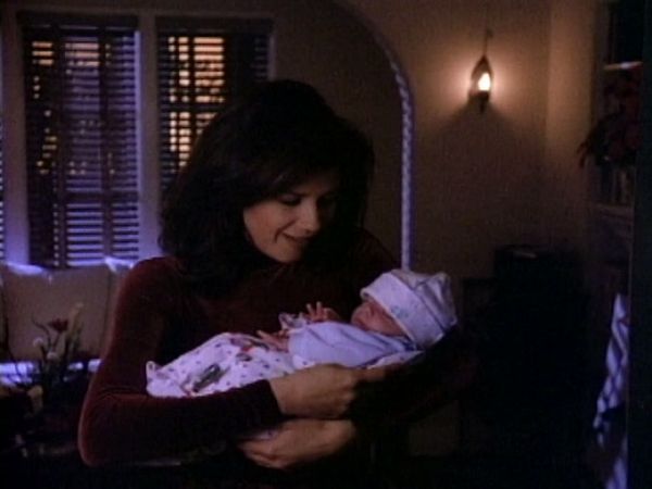 Melrose Place - Holiday On Ice
