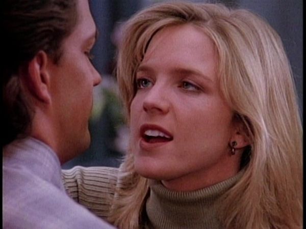Melrose Place - Dr. Jekyll Saves His Hide