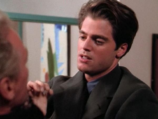 Melrose Place - The Eyes of the Storm
