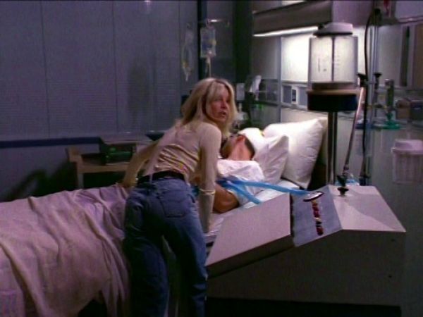 Melrose Place - Amanda Unplugged