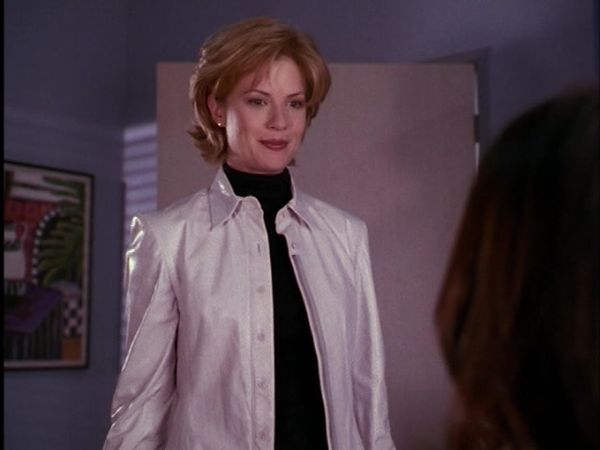Melrose Place - Amanda's Back