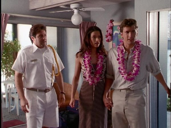 Melrose Place - Everybody Comes To Kyle's