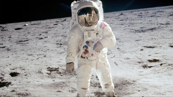 Zenith – Avances en La Exploración Espacial - Traje espacial