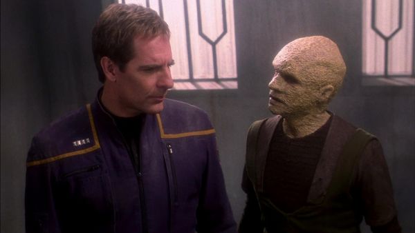Star Trek: Enterprise - Detained