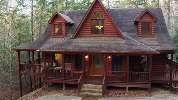 Log Cabin Living - Rustic Georgia Cabin Hunt