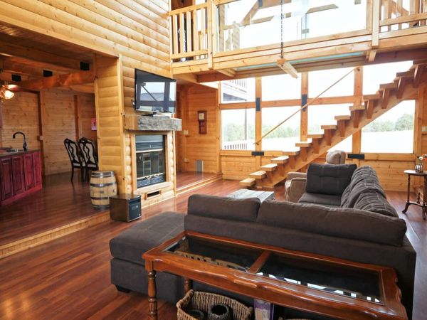 Log Cabin Living - Recapturing Family Time