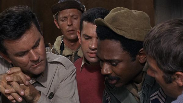 Hogan's Heroes - Drums Along the Dusseldorf