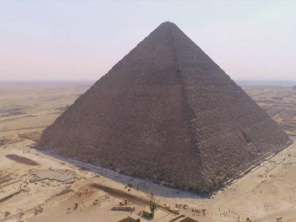 The Pyramids: Solving the Mystery - Khufu and the Tomb of Secrets