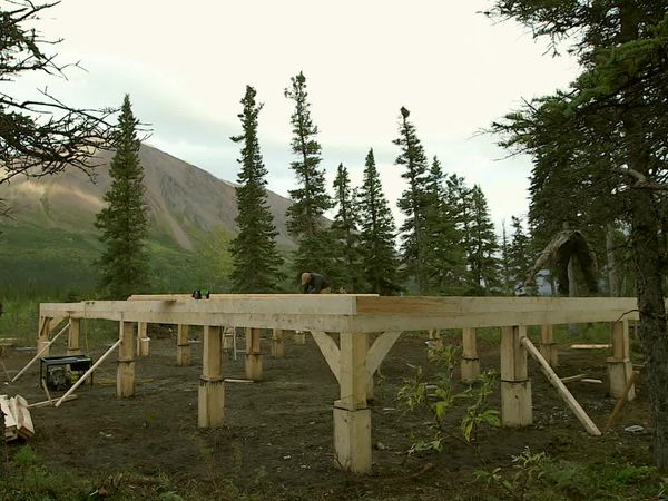 Building Alaska - Independence day