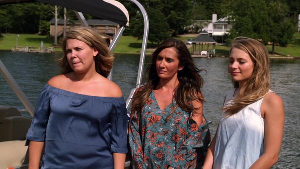 Lakefront Bargain Hunt - Wowed by Lake Wedowee