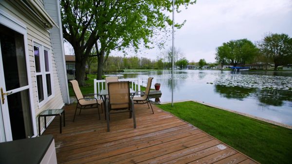 Lakefront Bargain Hunt - A Life to Pursue on Tippecanoe Lake, Indiana