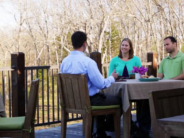 Lakefront Bargain Hunt - Vets on Vacation in Innsbrook, Missouri