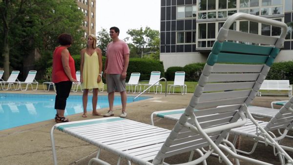 Lakefront Bargain Hunt - Living Full-Time on Lake Erie, Ohio
