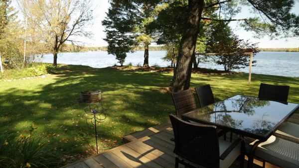 Lakefront Bargain Hunt - From a Camper to a House