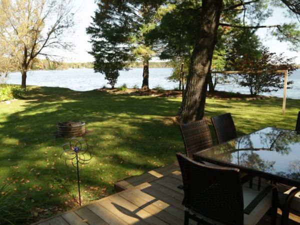 Lakefront Bargain Hunt - From a Camper to a House