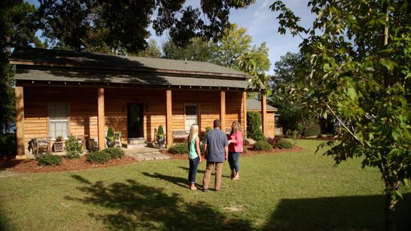 Lakefront Bargain Hunt - Return to Lake Seminole, GA