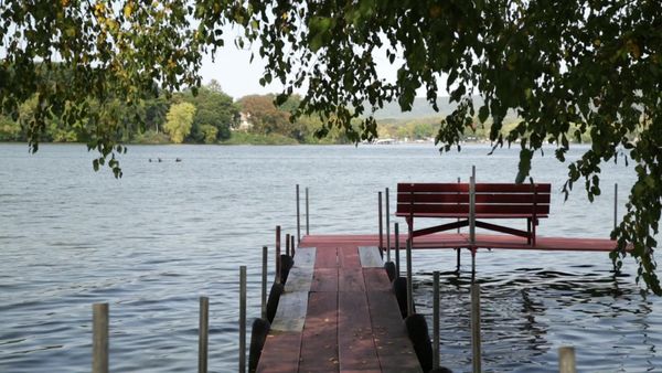 Lakefront Bargain Hunt - Wishing for Lake Wisconsin, Wisconsin