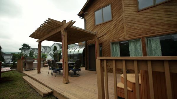 Lakefront Bargain Hunt - Home on Greenwood Lake before the wedding