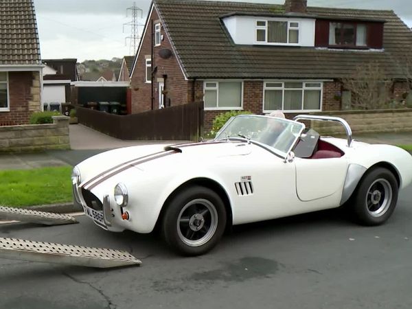 Bangers and Cash - AC Cobra & Love Truck