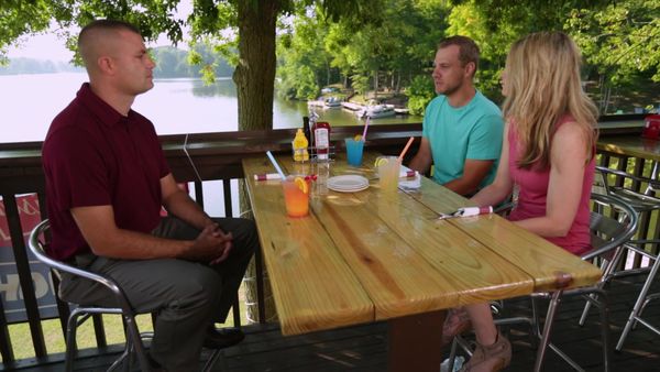 Lakefront Bargain Hunt - Coming back home