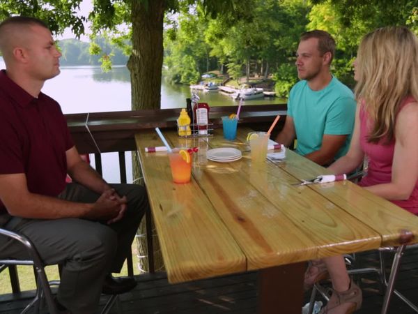 Lakefront Bargain Hunt - Coming back home