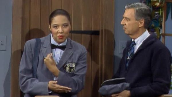 Mister Rogers' Neighborhood - A Play About a Princess