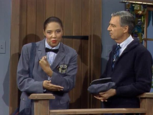 Mister Rogers' Neighborhood - A Play About a Princess